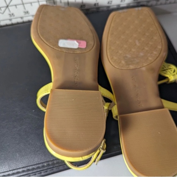 NEW Size 7.5M Womens Antonio Melani Ankle Strap Flats Sandals Lime - Picture 7 of 7